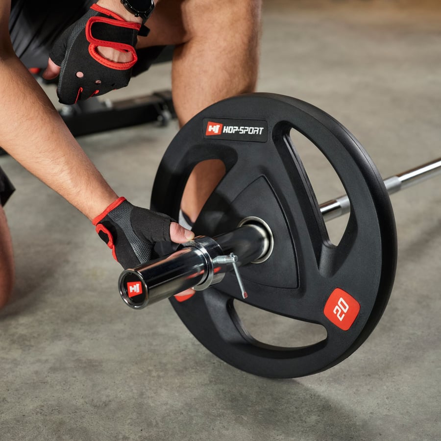 Zestaw metalowych zacisków na s