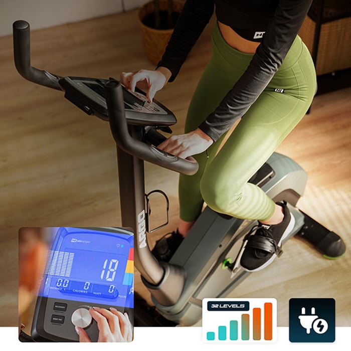 Rower treningowy HS-120H Argo wyposażony w elektroniczną regulację oporu oraz programy treningowe