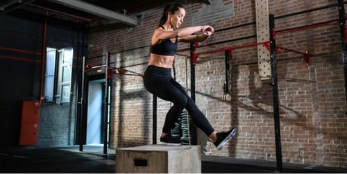 Trening plyometryczny - zasady, efekty i przykładowe ćwiczenia