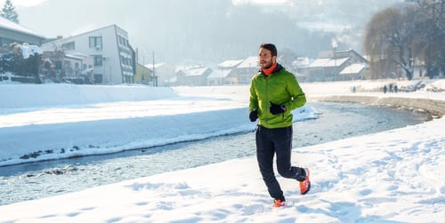Jak się ubrać do biegania? Strój dopasowany do temperatury i pogody