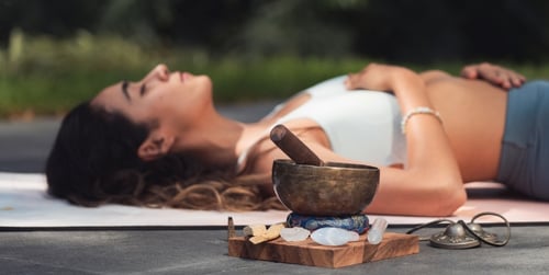 Joga nidra - co to jest, jakie przynosi efekty i dlaczego warto jej spróbować!