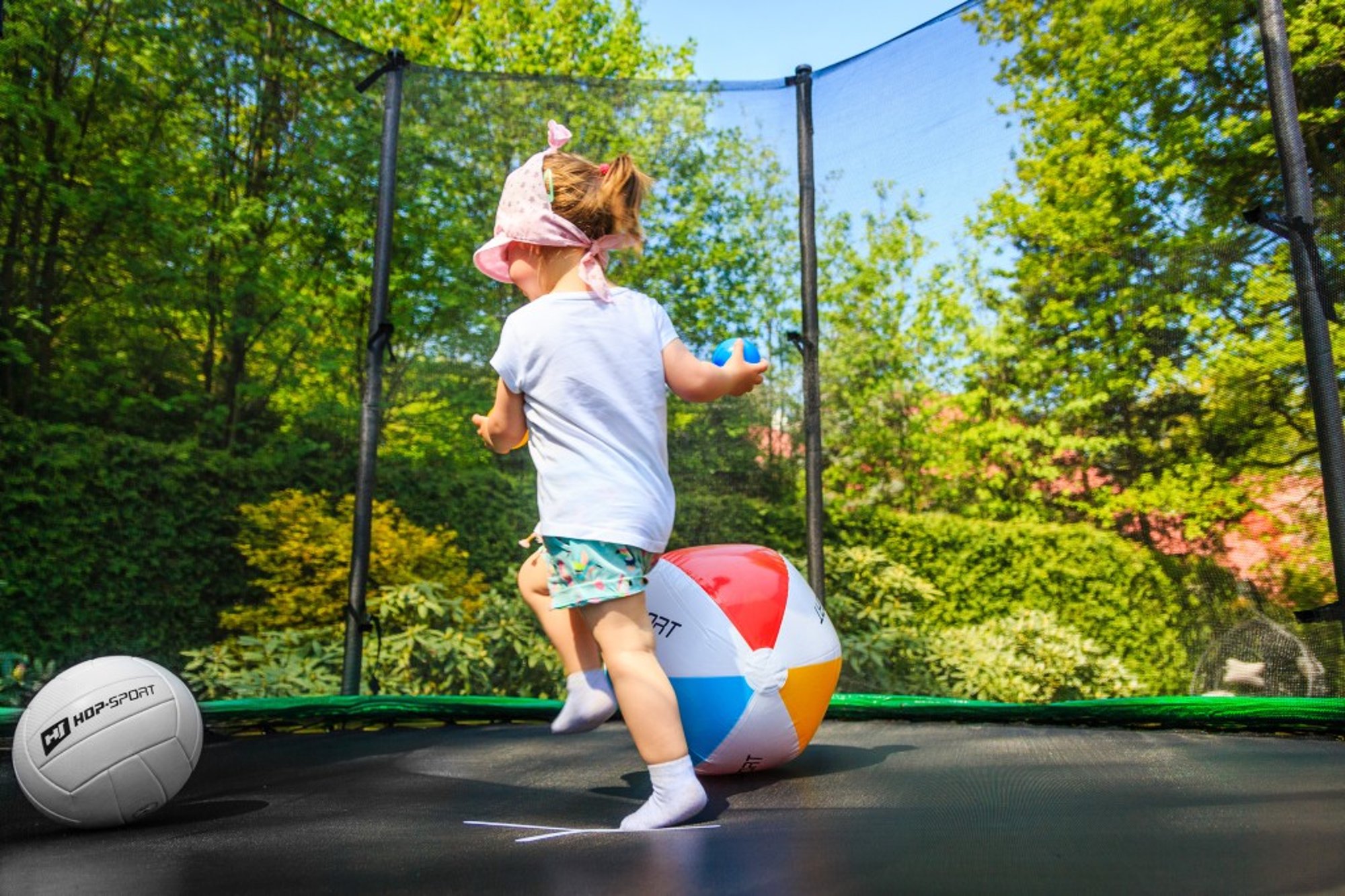 Jak wybrać trampolinę ogrodową