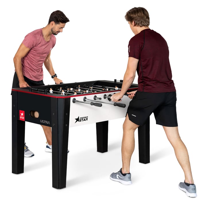 Piłkarzyki Ultra białe czarne doskonale sprawdzą się podczas dynamicznych rozgrywek