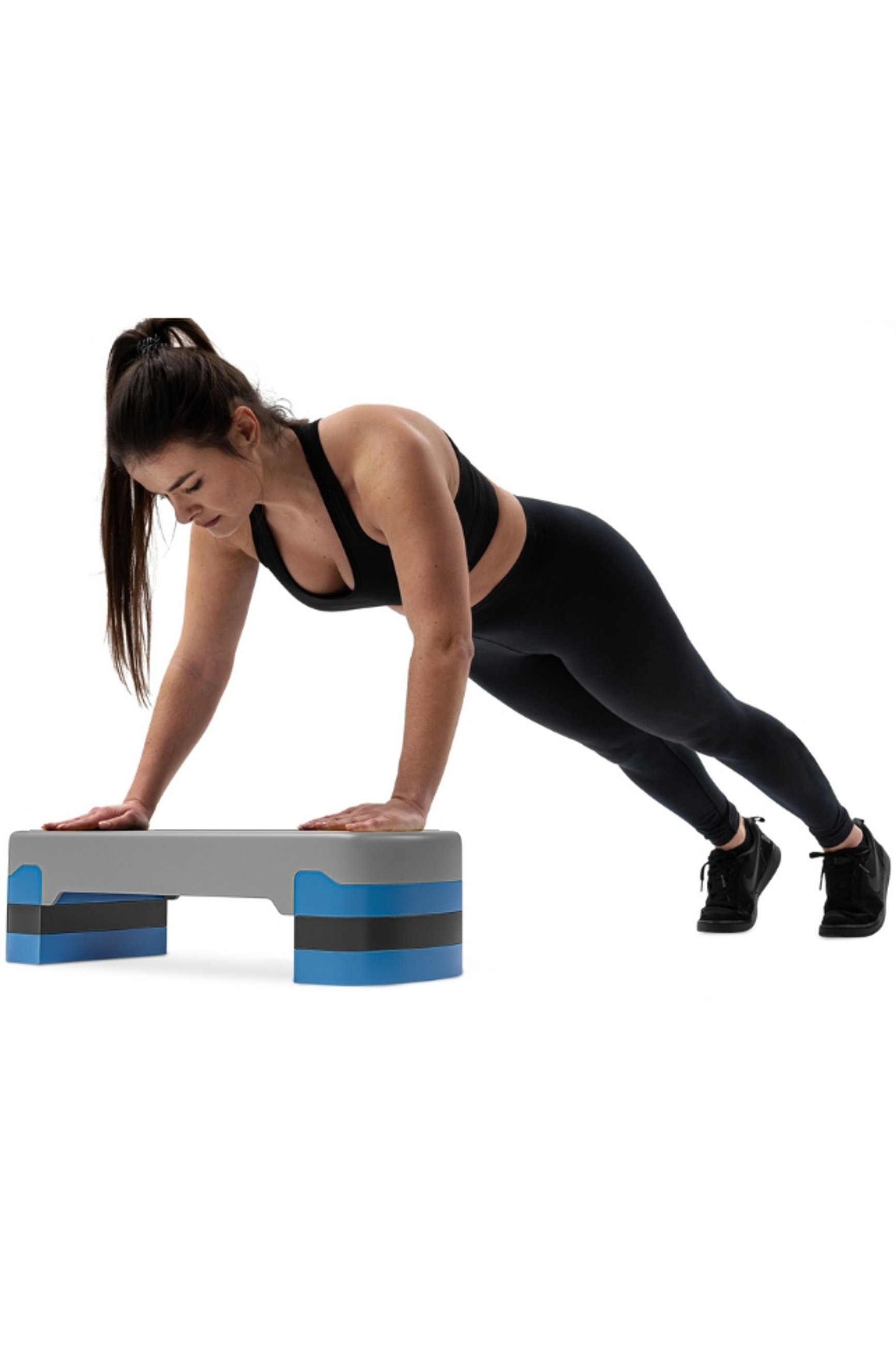 plank na stepie do aerobiku