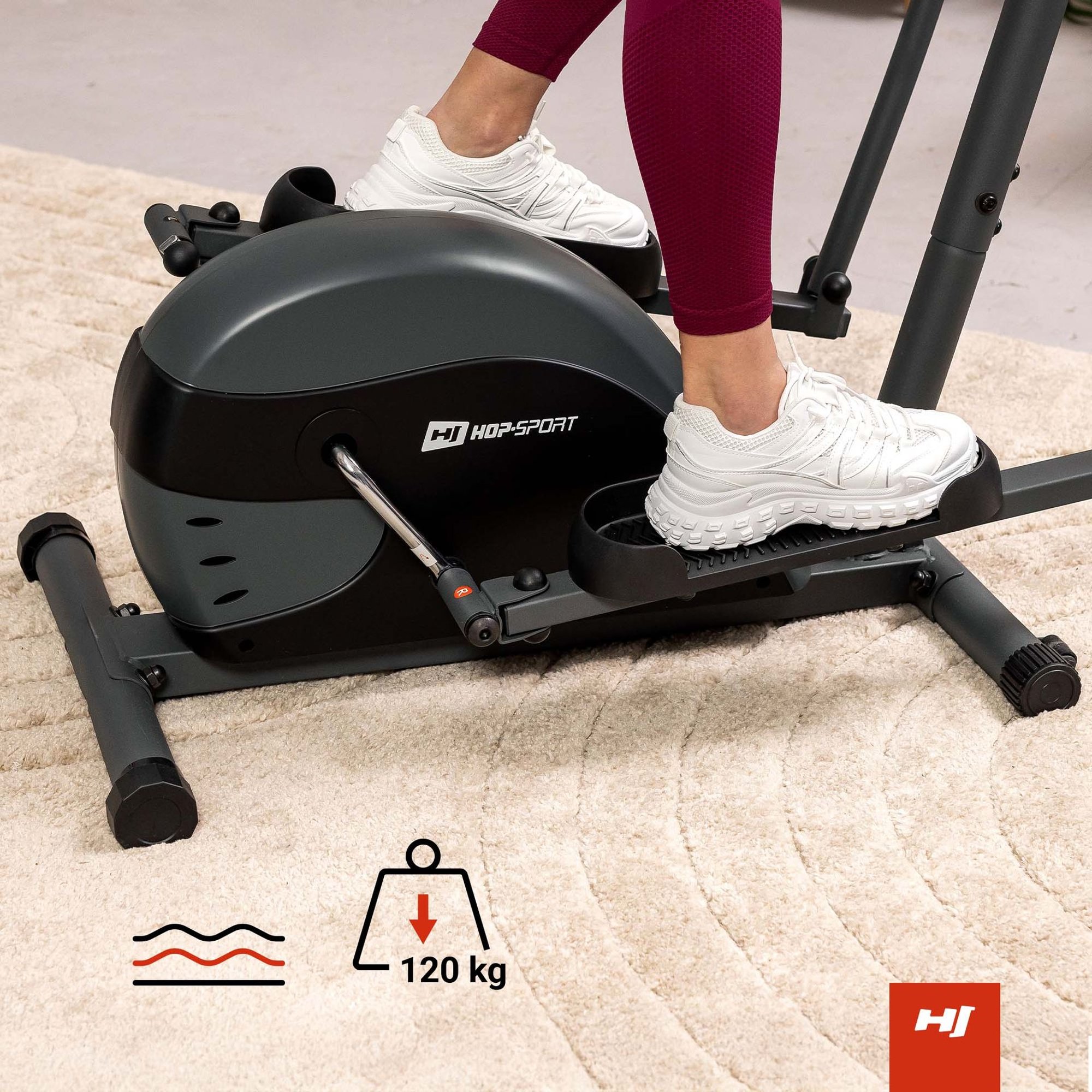 Orbitrek HS-003C Focus jest wyposażony w antypoślizgowe platformy pod stopy