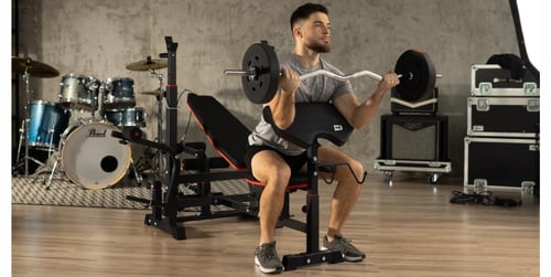 Ławka treningowa regulowana czy prosta? Jaką wybrać?